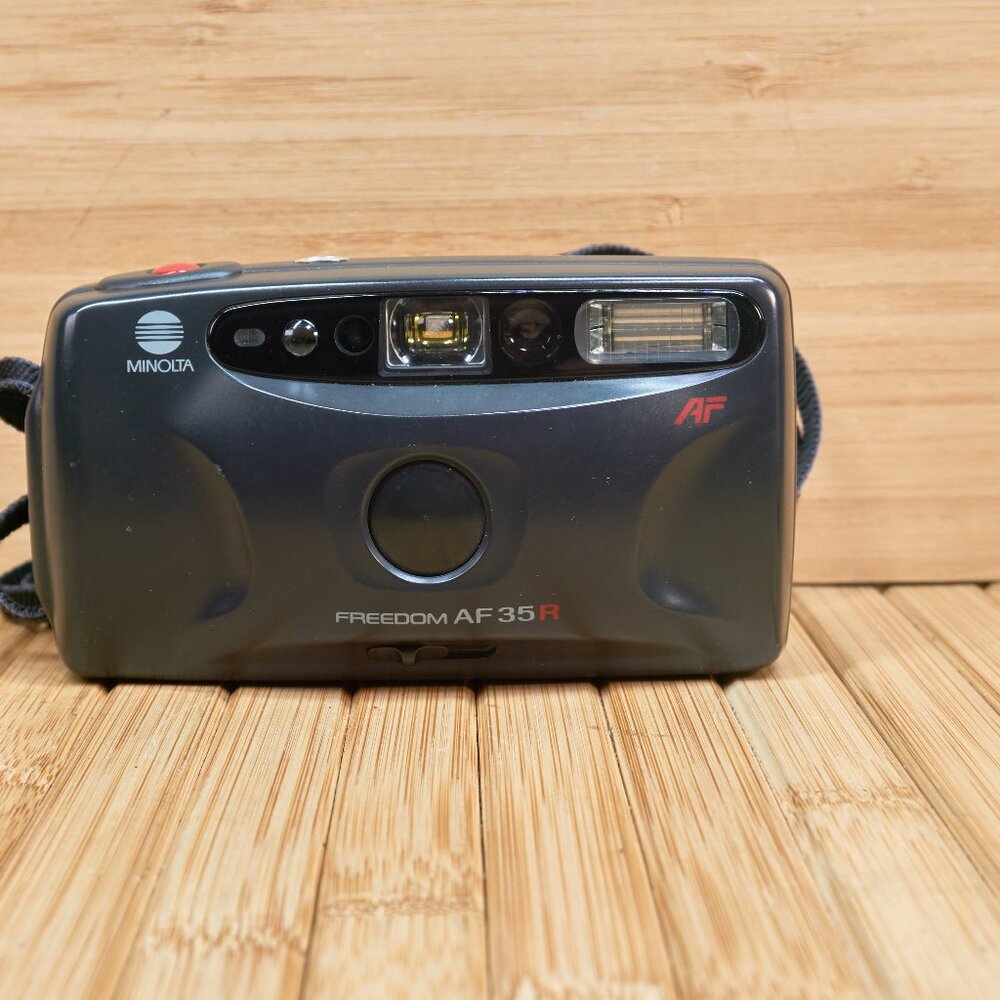 Vintage Minolta Freedom AF 35R Point and Shoot Film Camera